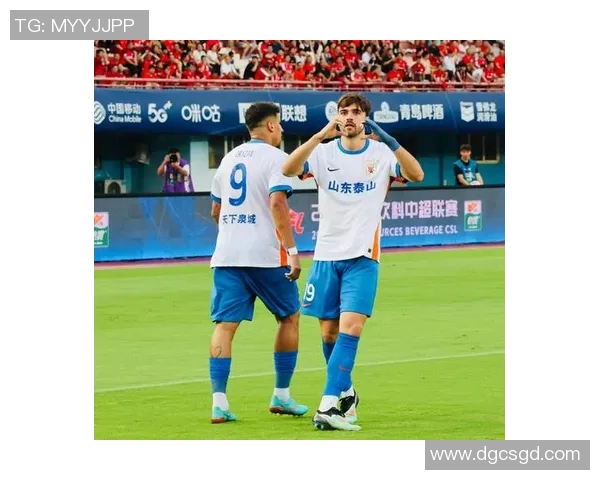 中超焦点冲突：XX队YY队红牌飞出，裁判判罚引热议